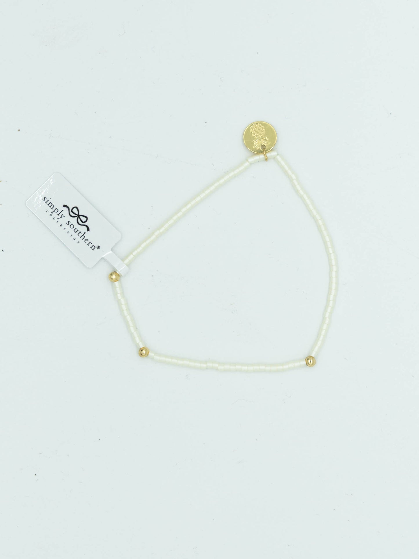 Simply Southern Off White & Gold Beaded Bracelet