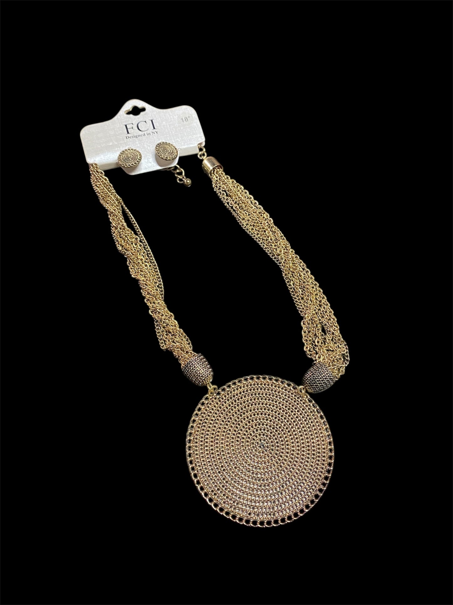 Short Gold Necklace with Large Circle Pendant