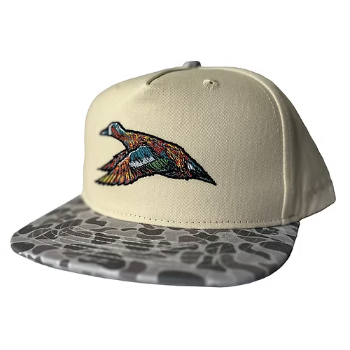 Fieldstone Roost Mottled Canvas Marsh Camo Bill Hat