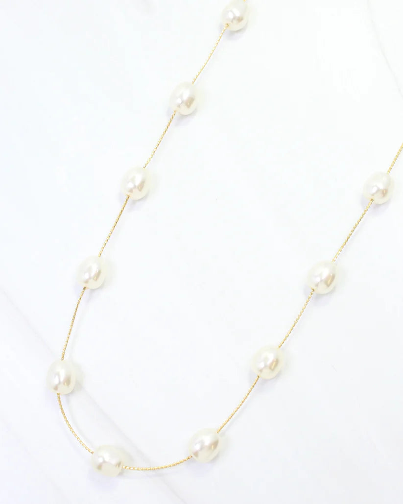 Benedict Pearl Necklace Cream