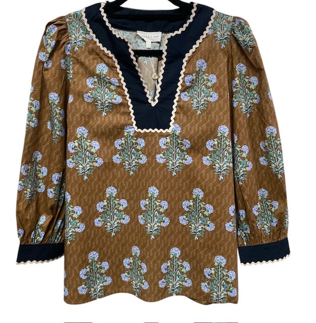 The Abigail Brown Detailed Floral Top