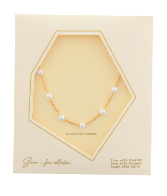 Dainty Small Pearl and Gold Necklace