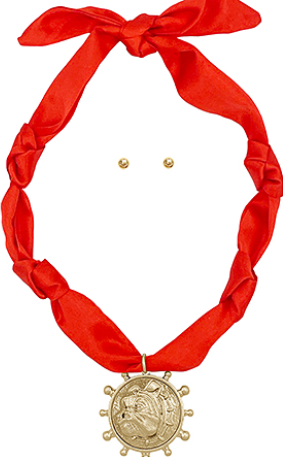 Bulldog Head Pendant Scarf Necklace Set