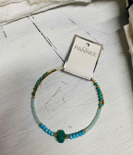 Turquoise Beaded Stone Choker Necklace