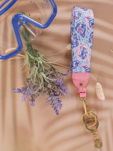 Simply Southern Key Fob in Oyster