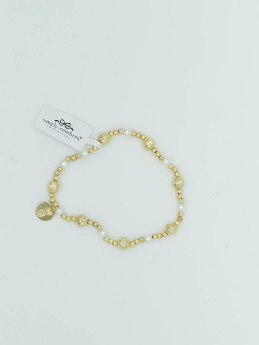 Simply Southern Gold Accent Beaded Bracelet
