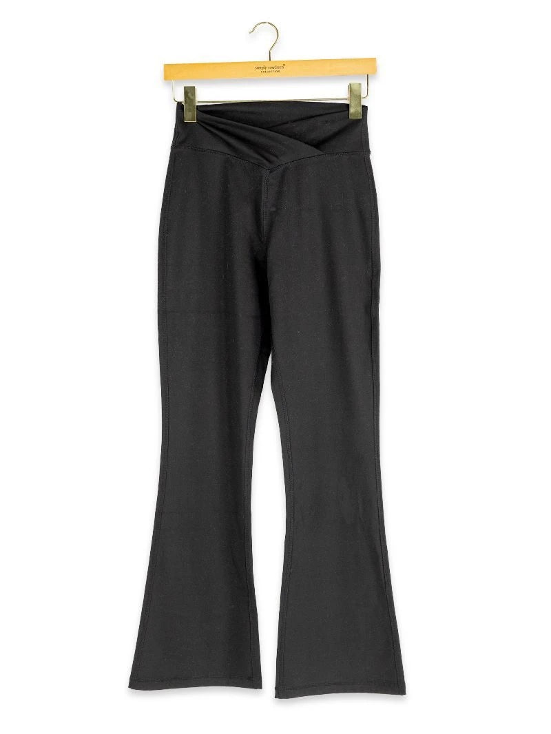 Simply Southern The Lea Flared Legging