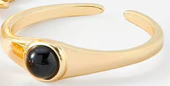 Mia Ring