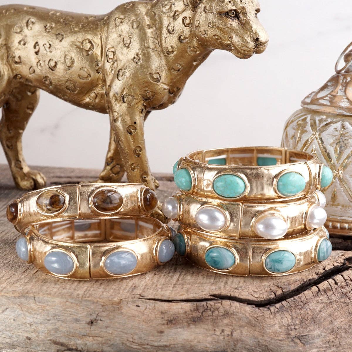Sunlit Horizon – Wide Golden Bangle with Oval Cabochons