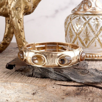 Sunlit Horizon – Wide Golden Bangle with Oval Cabochons