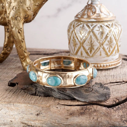 Sunlit Horizon – Wide Golden Bangle with Oval Cabochons