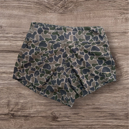 Fieldstone Womans Camo Active Shorts