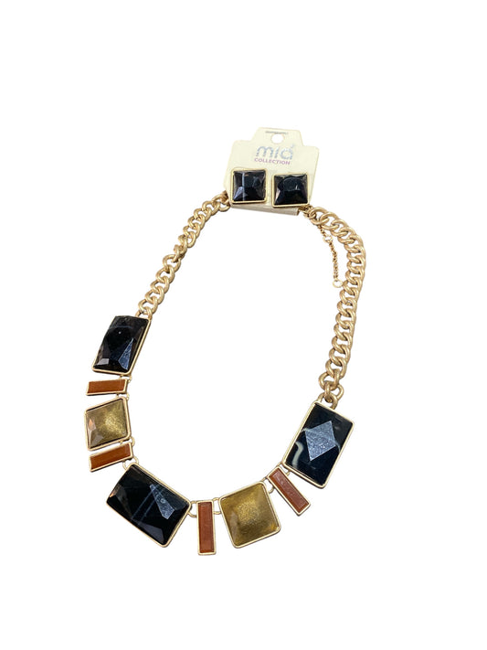 Gold Chunky Square Necklace