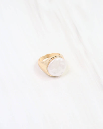 Moorhead Pearl Ring Gold: Default