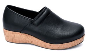 Corkys All Day Clog in Black{final sale}