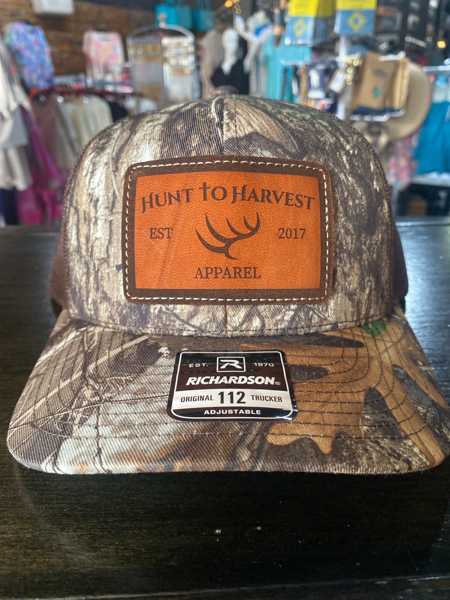 Hunt to Harvest Leather Patch Hat - Mossy Oak Country