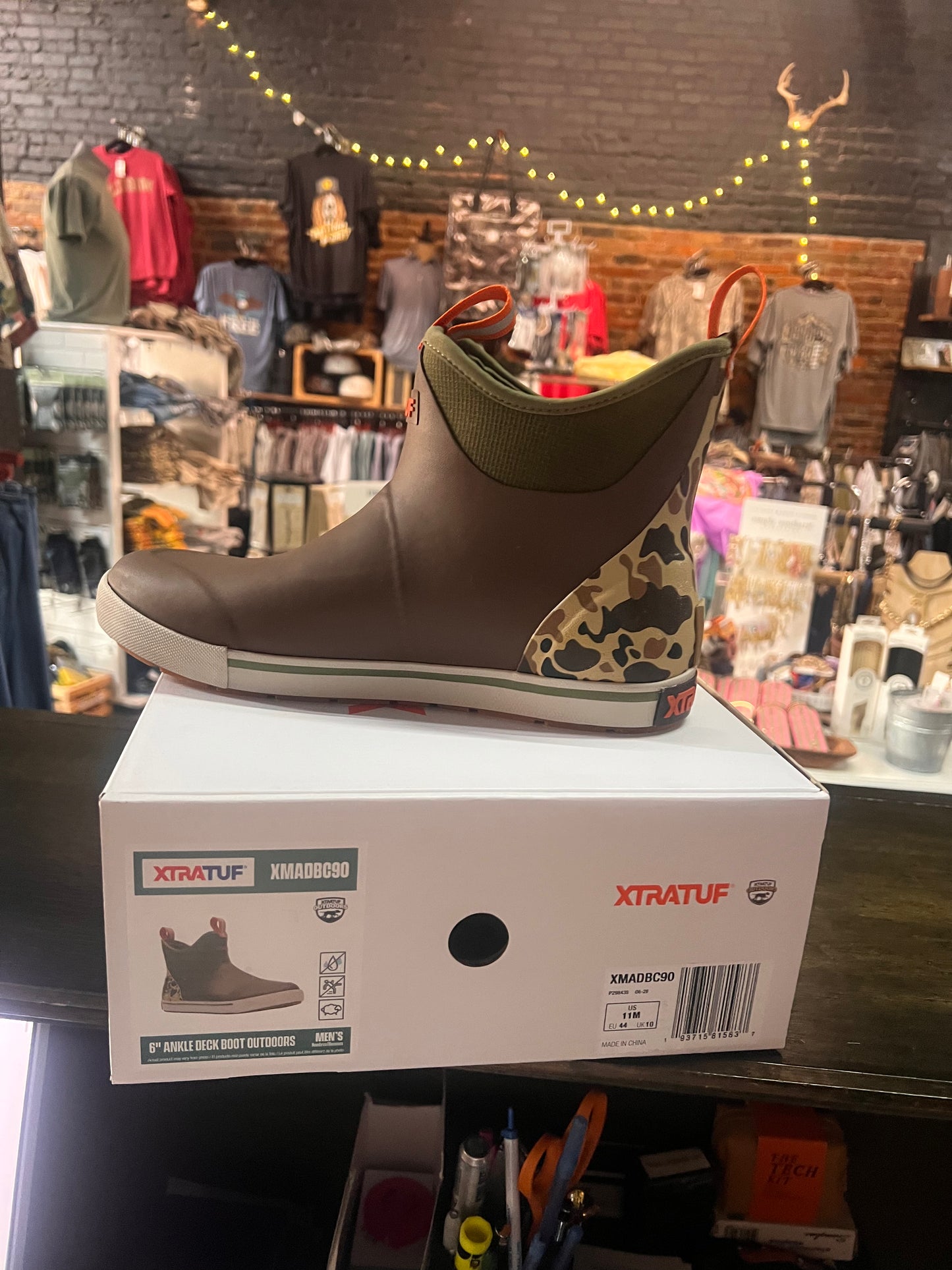 XTRATUF Men's Outdoor Ankle Deck Boot