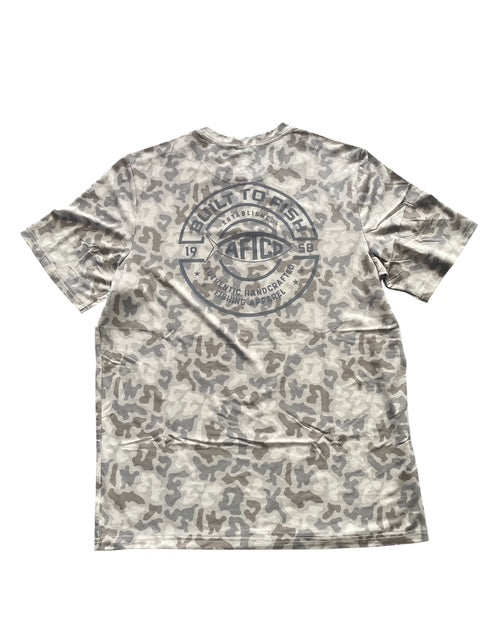 AFTCO Men's Sand Grouper Camo Ocean Bound Tee