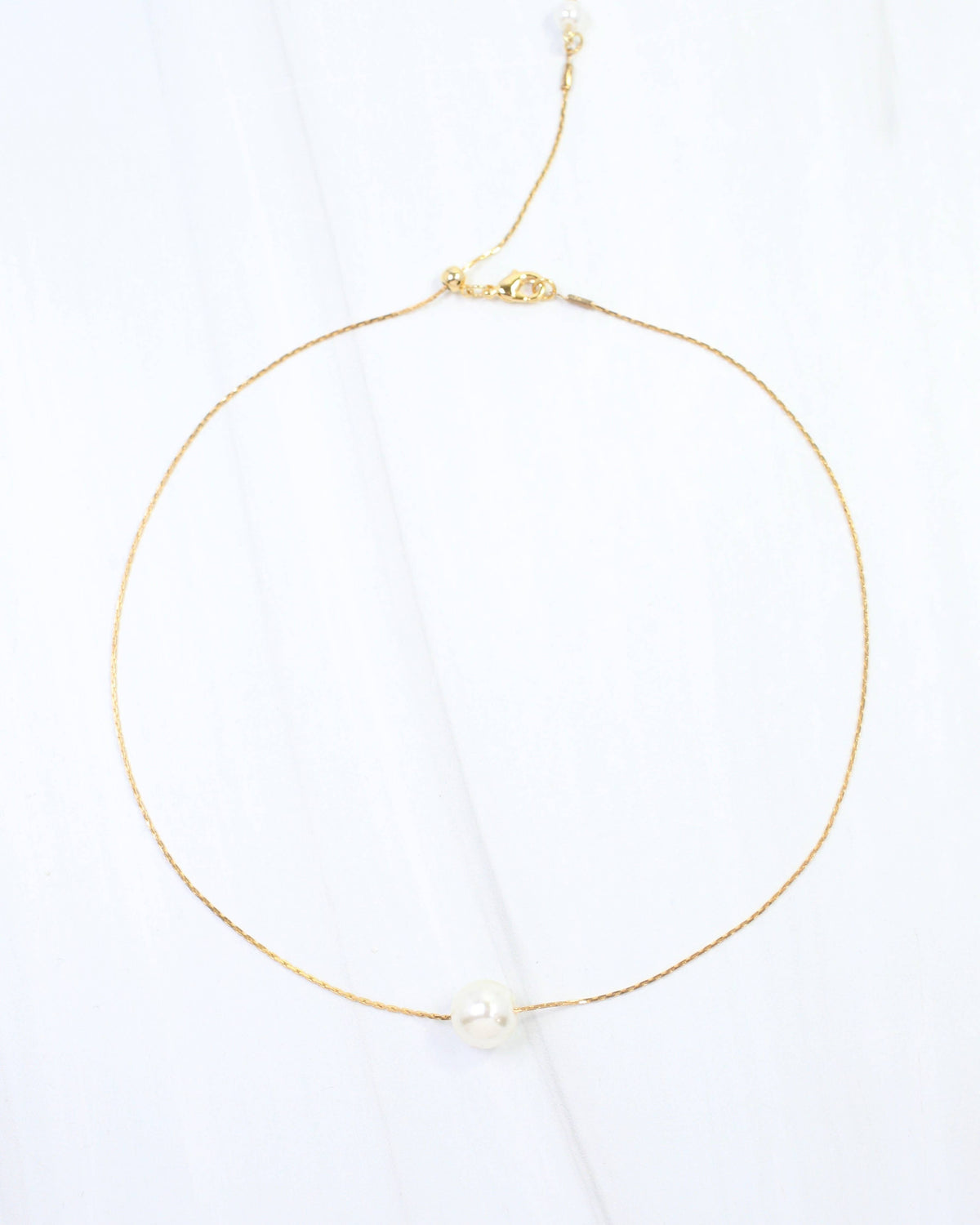Nora Dainty Pearl Necklace WP Gold: Default