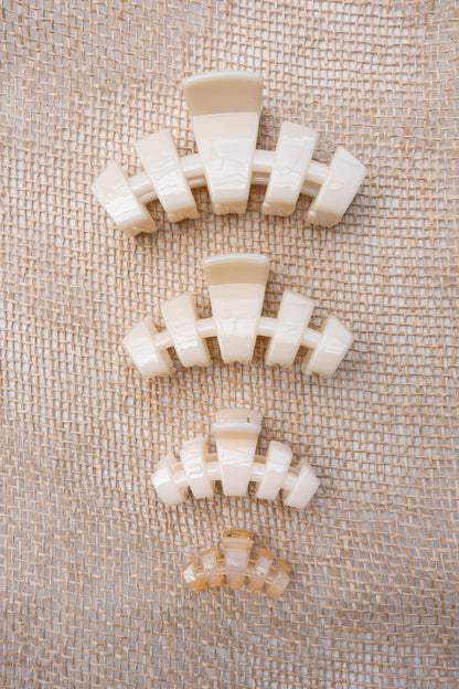 Classic Hair Clip | Tiny | Almond Beige