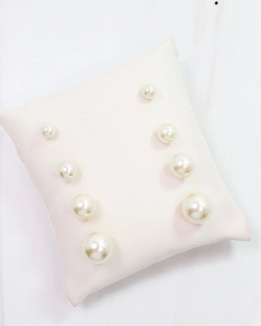 Caroline Hill Britt Pearl Stud Set Pearl