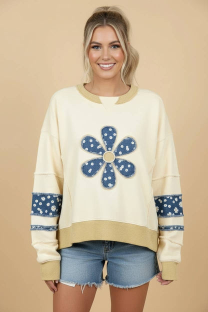 Daisy Appliqué Oversized Sweatshirt - Cream