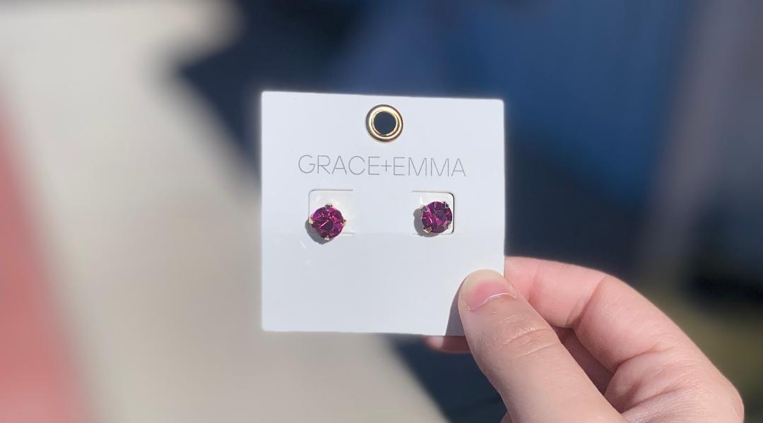 Fuchsia Circled Stud Earrings