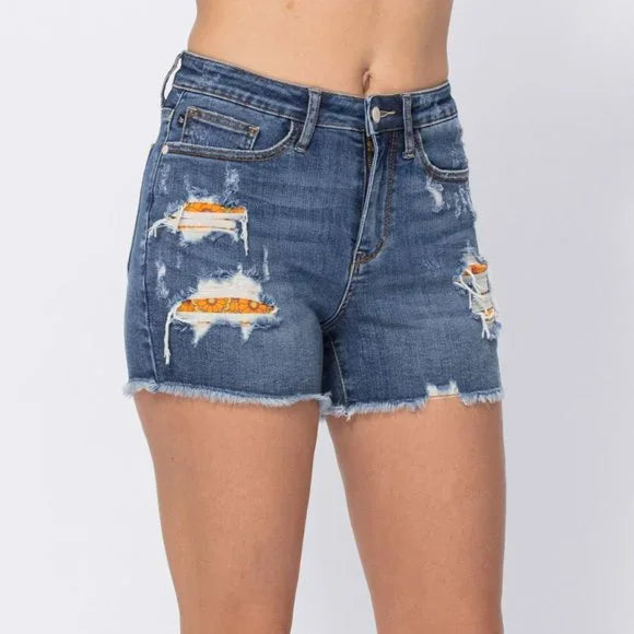 Judy Blue Hi-Waist Pocket Lining Cutoffs